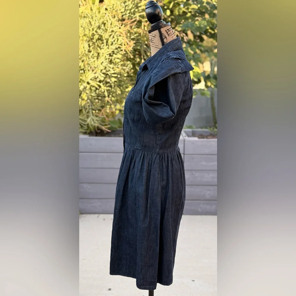 Classic Gap Denim Shirt Dress - Picture 3 of 5